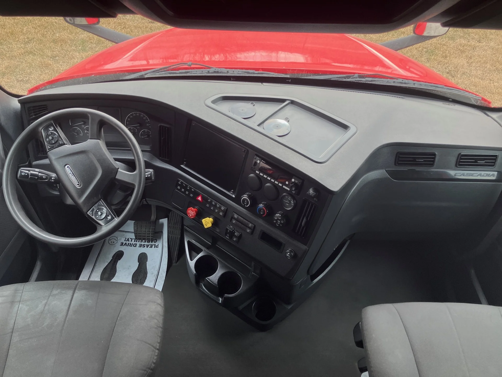 2023 Freightliner - image 1