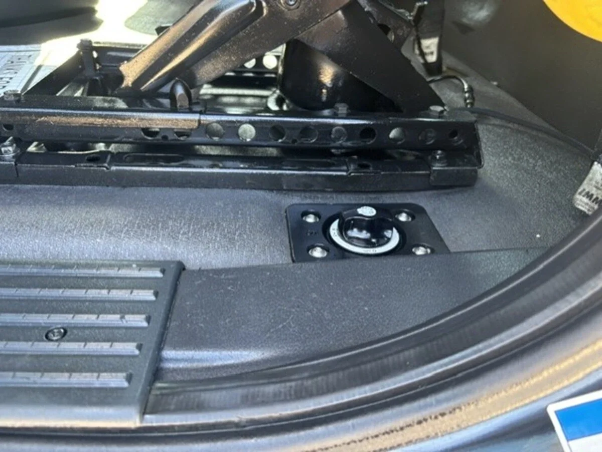 2023 Freightliner Cascadia — photo 8