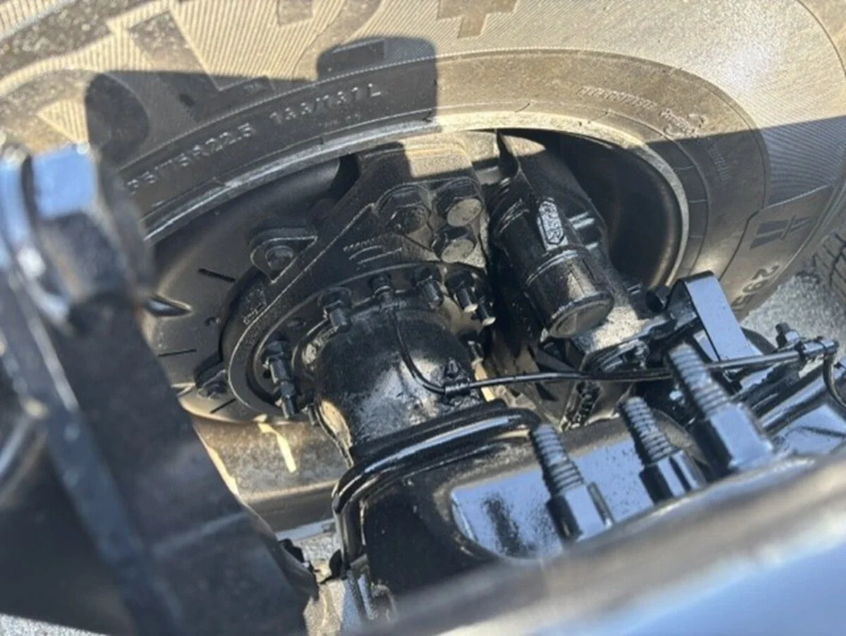 2023 Freightliner Cascadia — photo 11