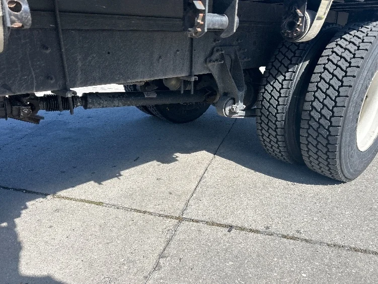 2023 International MV - image 5