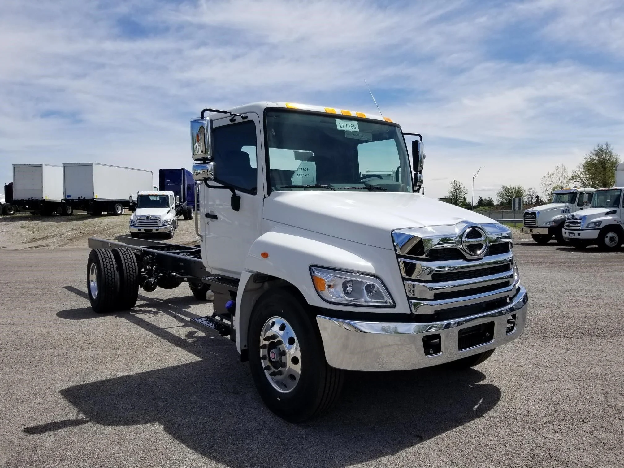 2025 Hino L7
