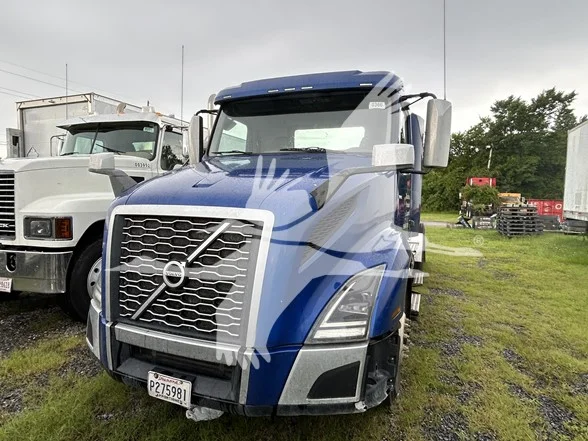 2020 Volvo VNL 300