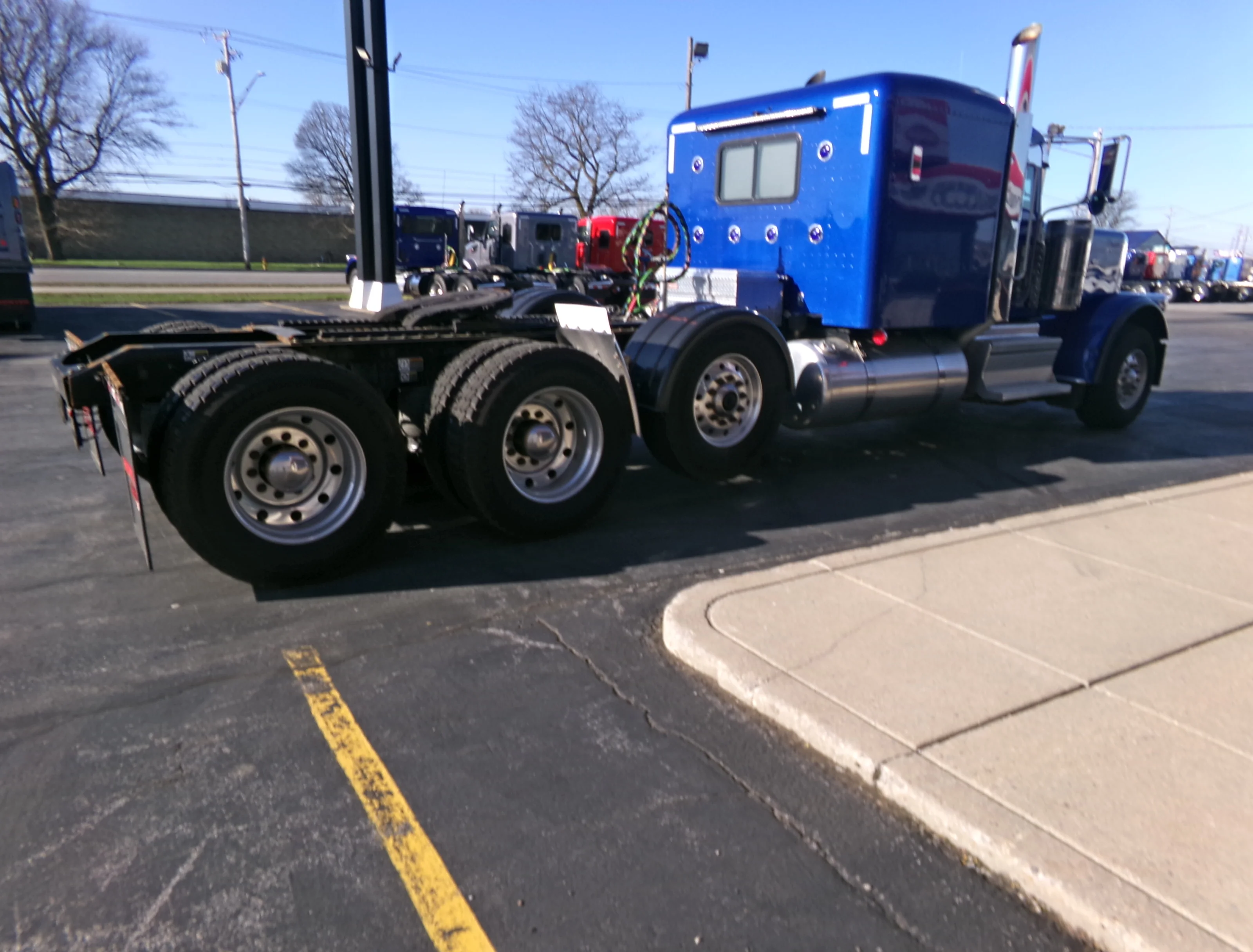 2024 Peterbilt 389 in Buffalo, NY — photo 7