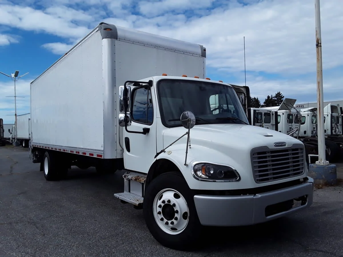 2019 Freightliner M2 106 in Allentown, PA — photo 3