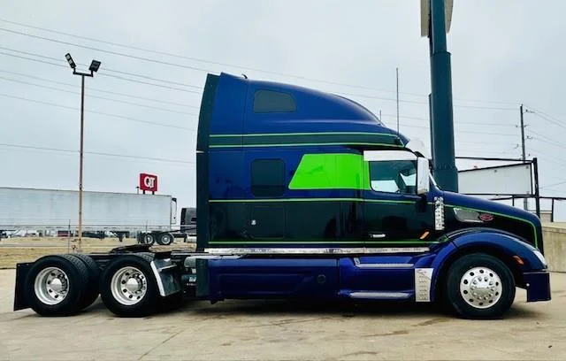 2020 Peterbilt 579 — photo 7