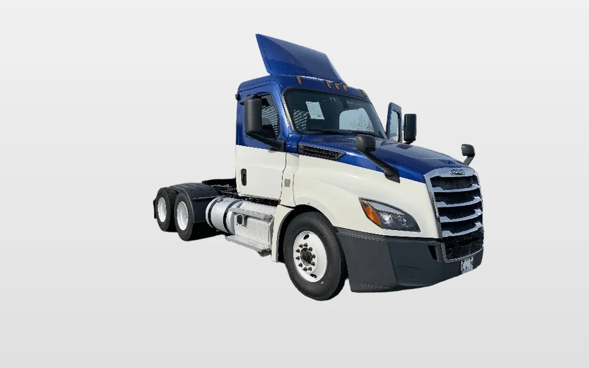 2019 Freightliner - image 1