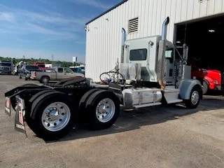 2022 Kenworth W900 in Birmingham, AL — photo 4