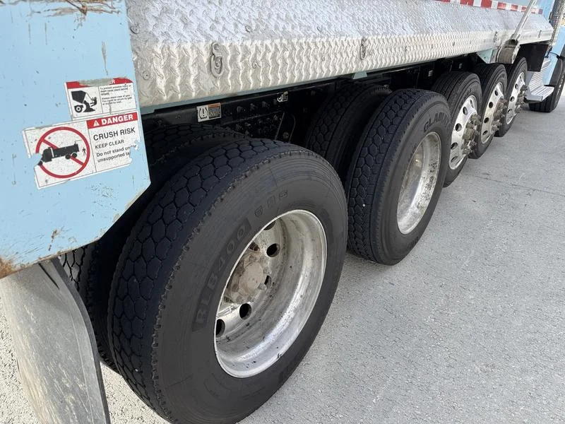 2021 Peterbilt 567 - image 8