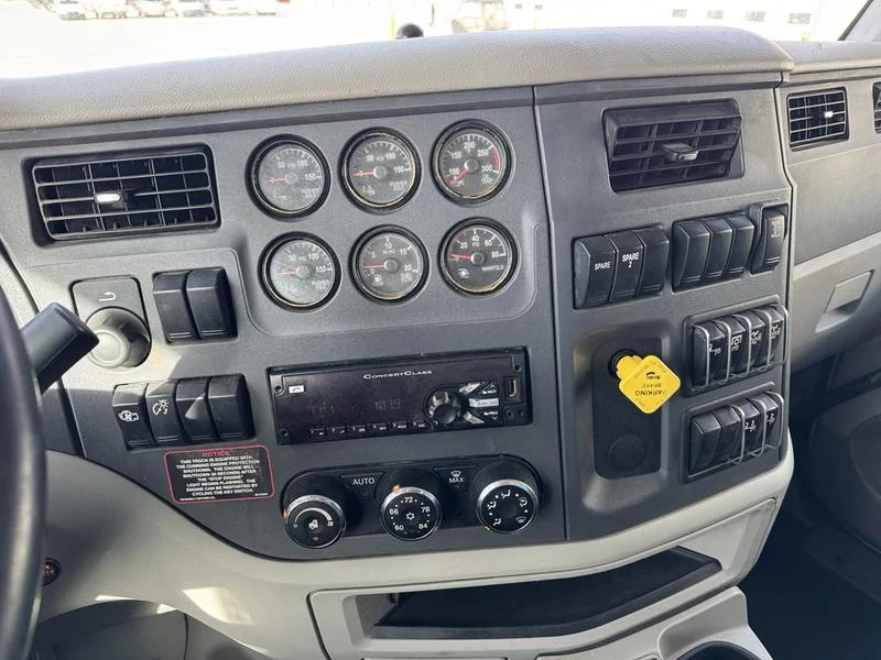 2021 Peterbilt 567 - image 20