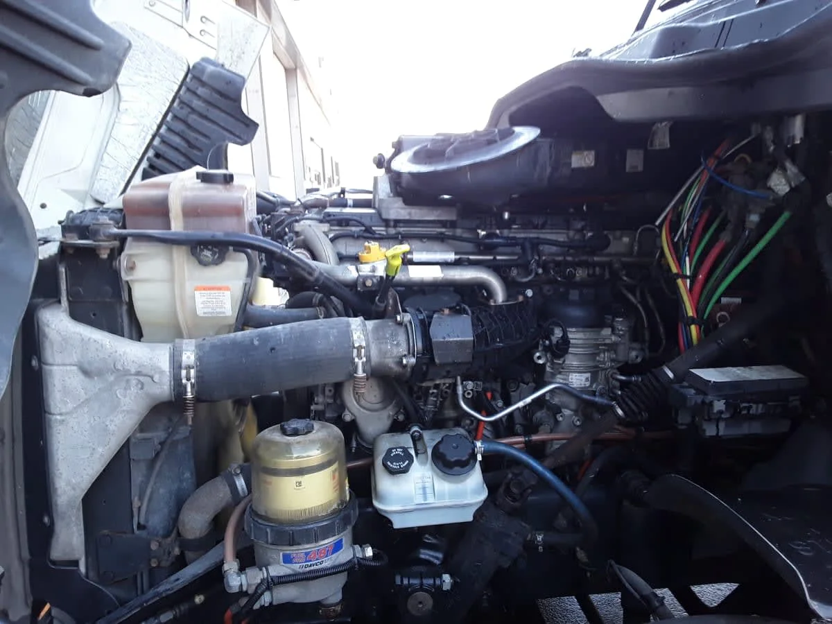 2019 Freightliner Cascadia in Kansas City, MO — photo 9