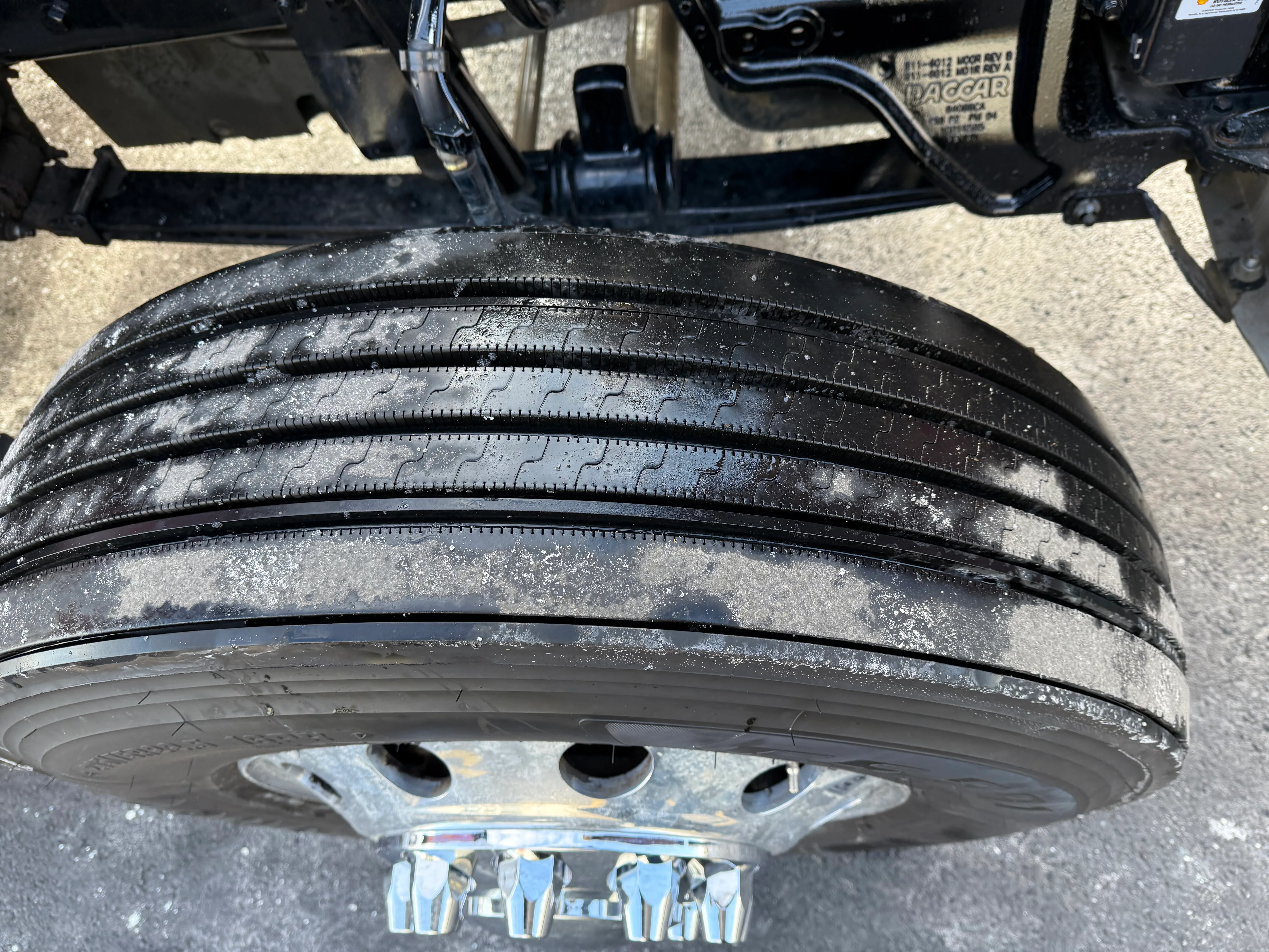 2023 Peterbilt 567 - image 11