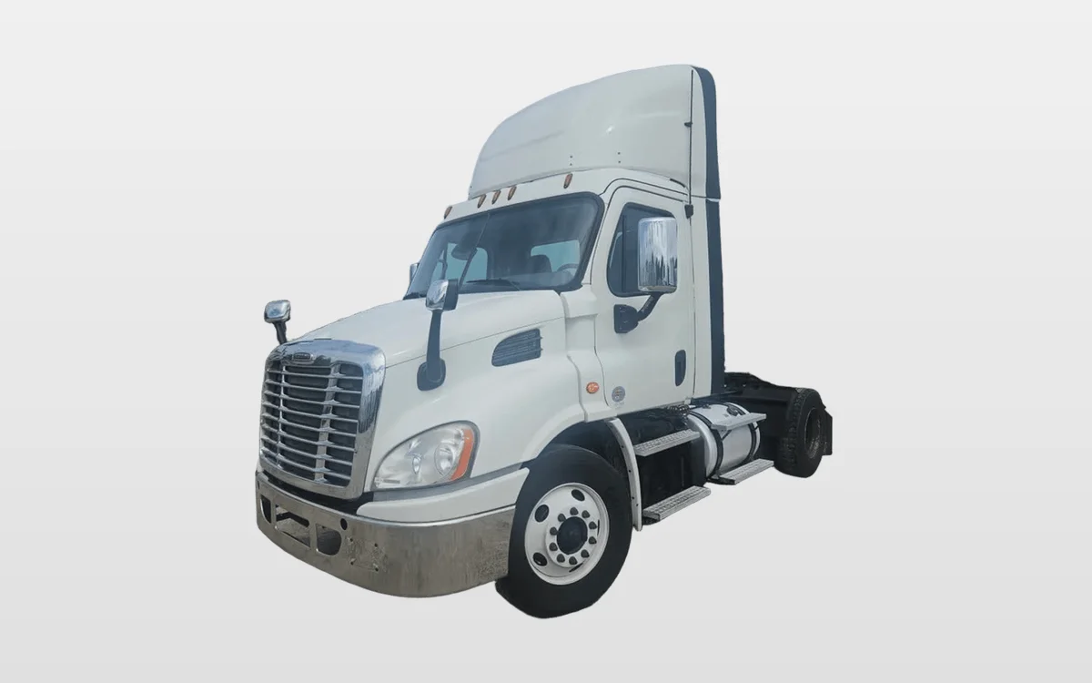 2018 Freightliner - image 1