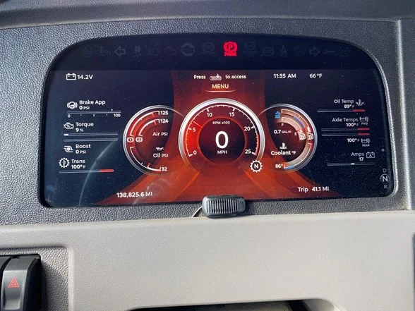 2023 Peterbilt 389 - image 11