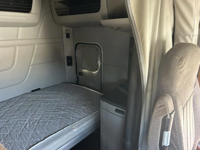 2022 Peterbilt 579 — photo 20