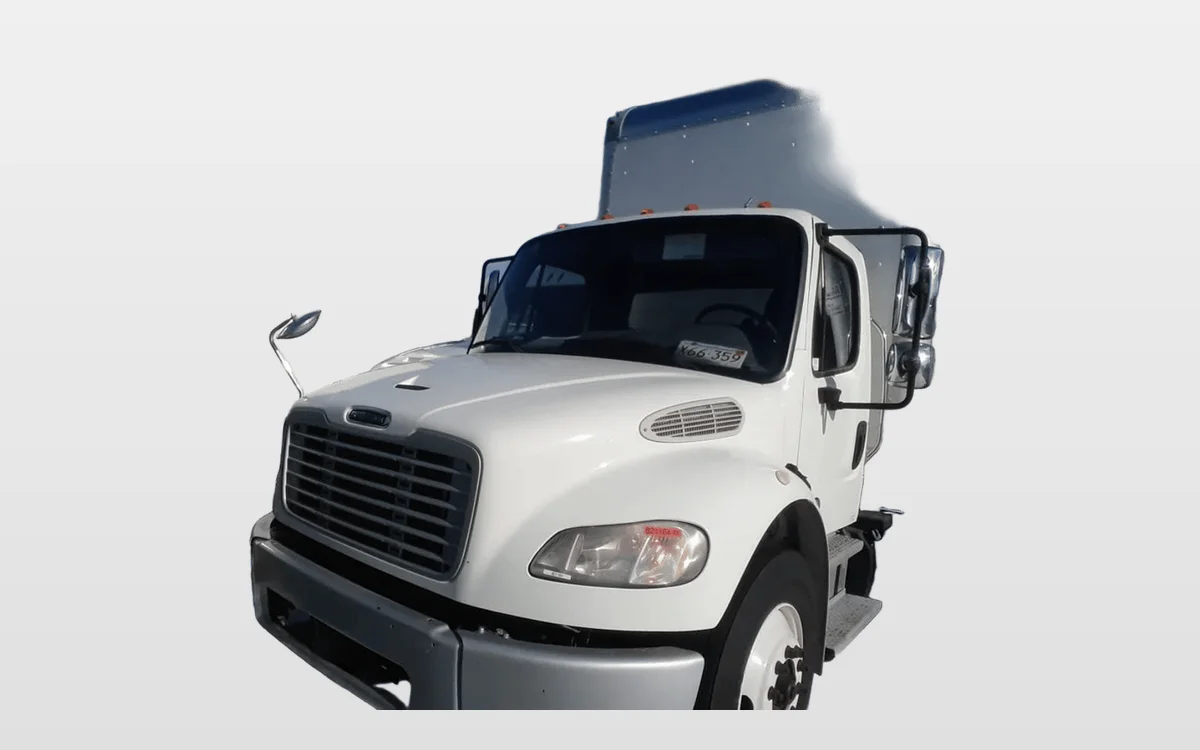 2019 Freightliner M2 106 - image 1