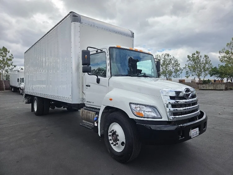 2019 Hino 268 in West Sacramento, CA