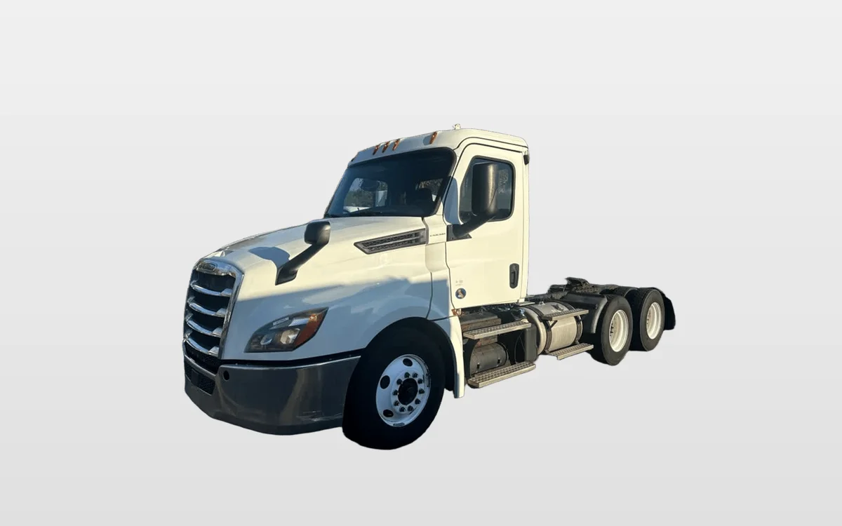 2019 Freightliner - image 1