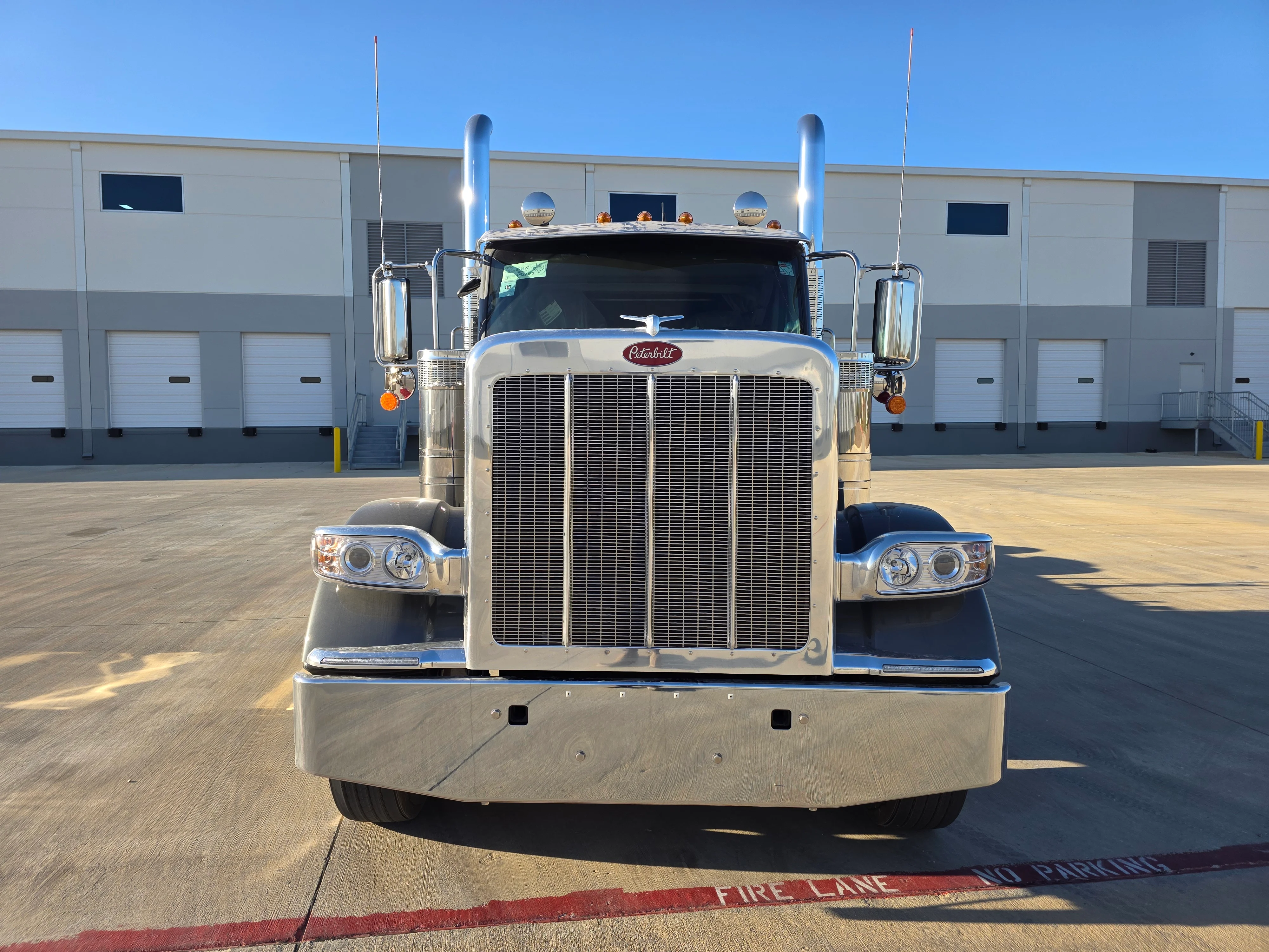 2027 Peterbilt 589 in Louisville, KY — photo 8