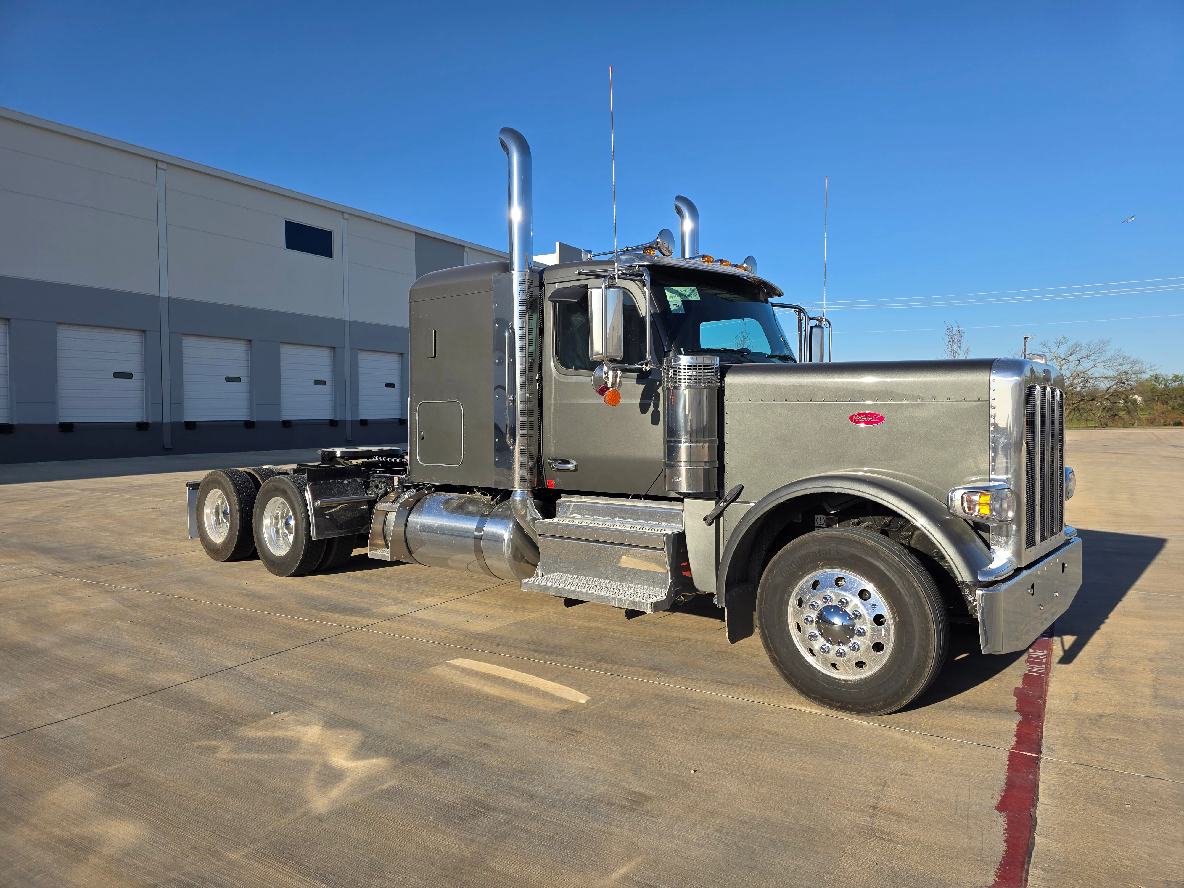 2027 Peterbilt 589 in Louisville, KY — photo 7