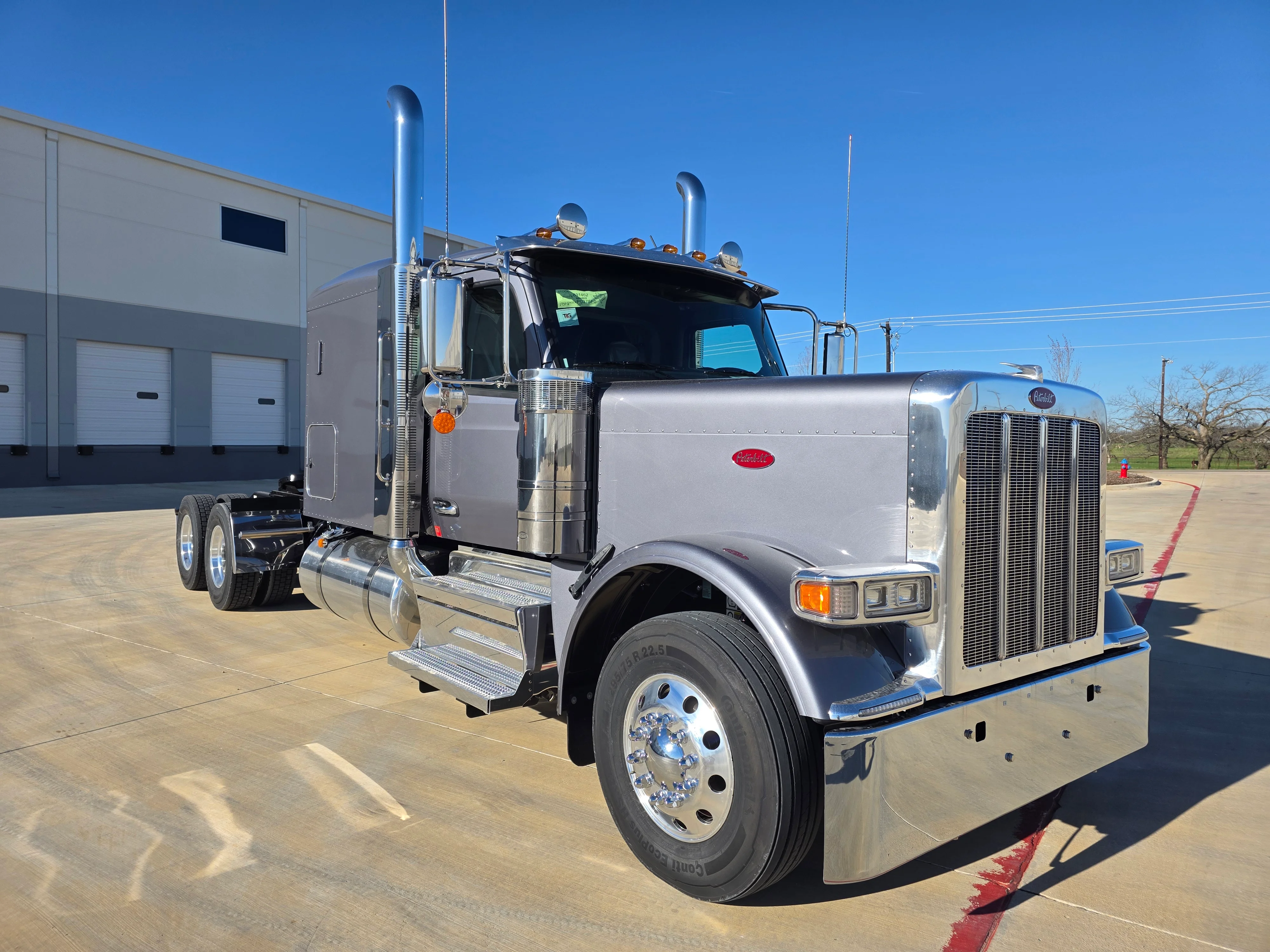 2027 Peterbilt 589 in Dayton, OH — photo 7