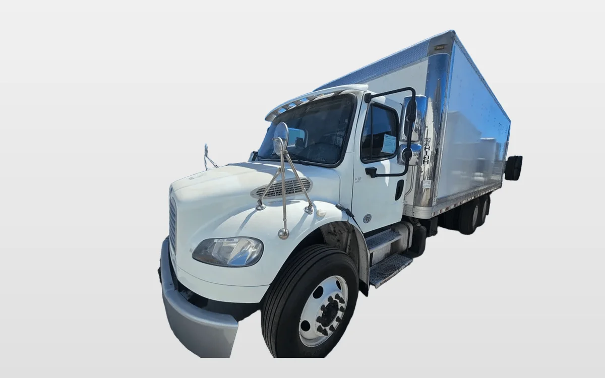 2019 Freightliner M2 106 - image 1
