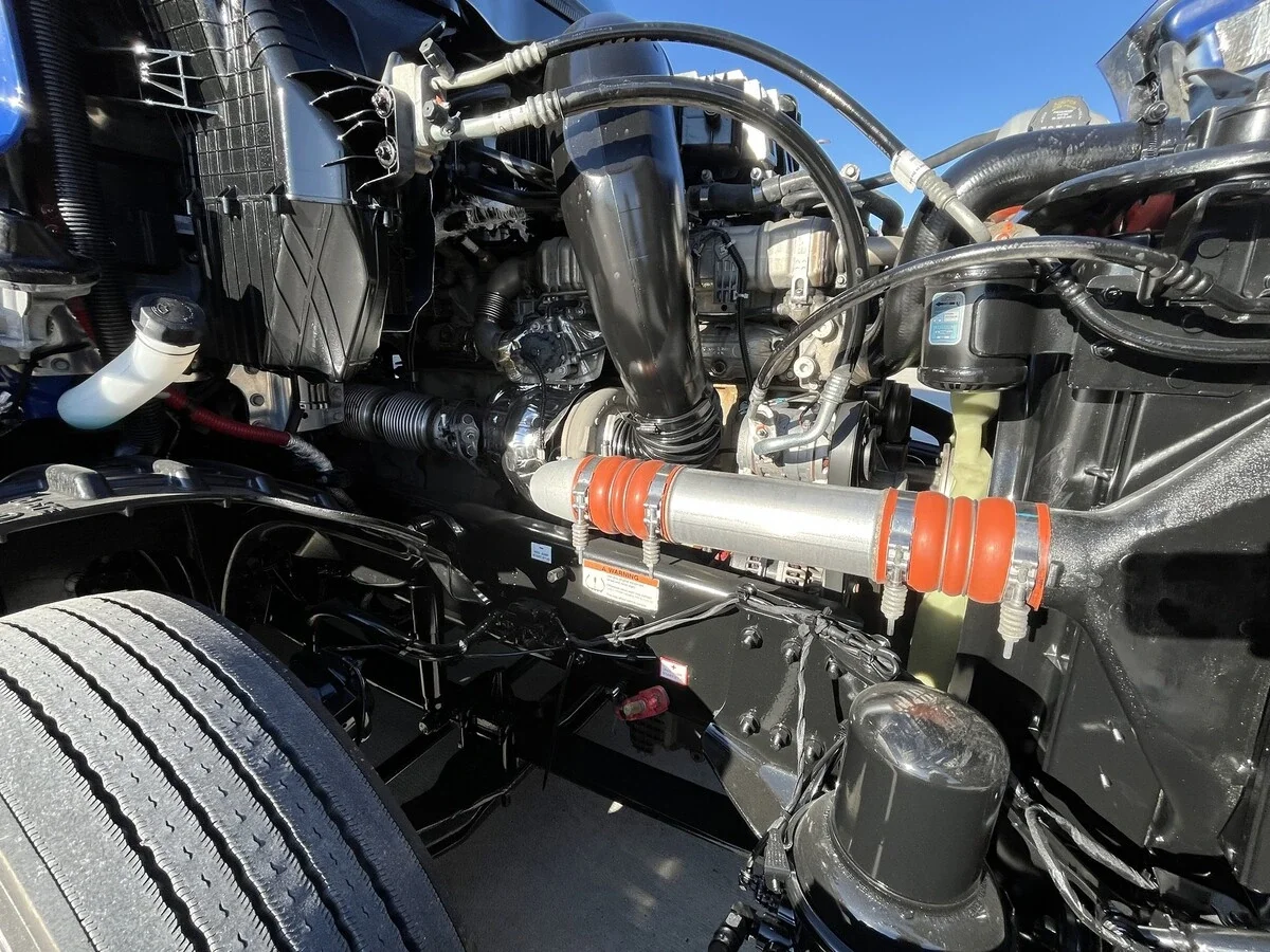 2022 Freightliner Cascadia - image 20