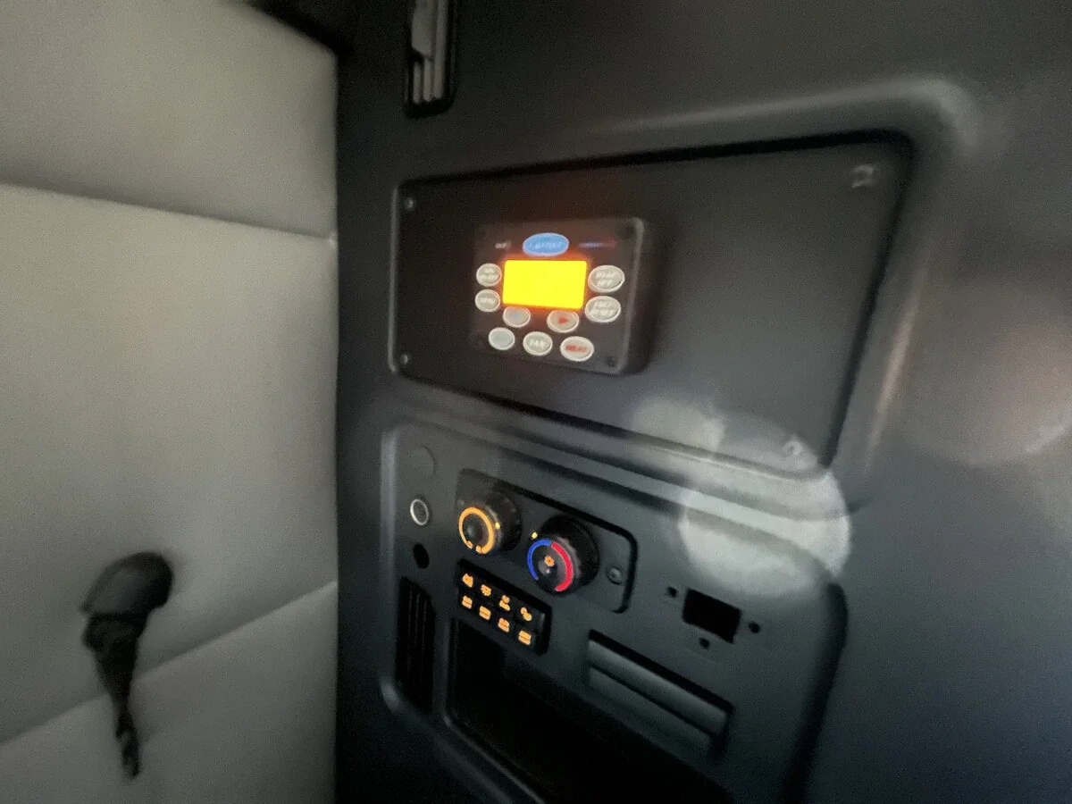 2022 Freightliner Cascadia - image 31