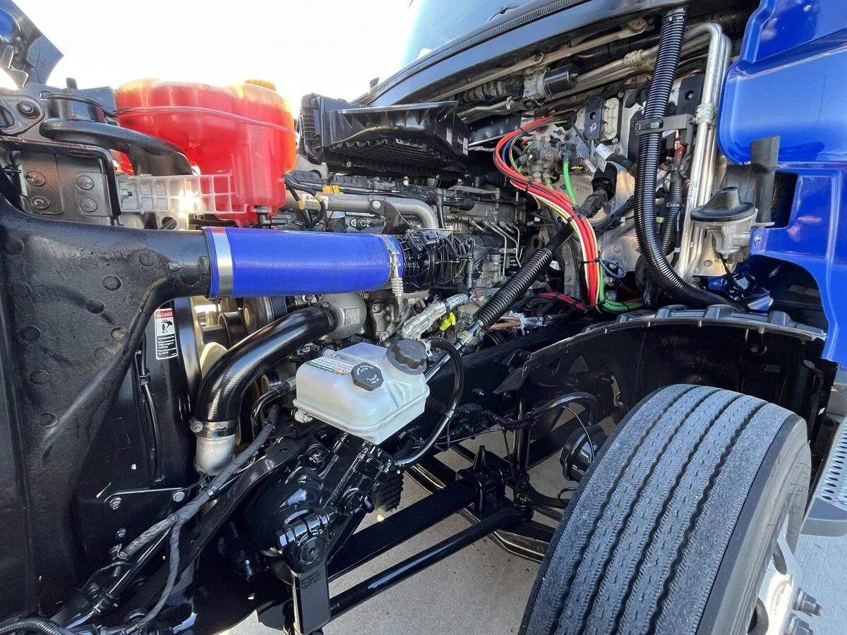 2022 Freightliner Cascadia - image 18