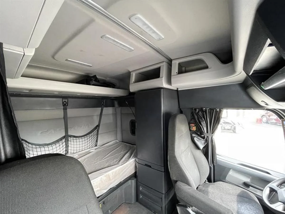 2022 Freightliner Cascadia in San Antonio, TX — photo 8
