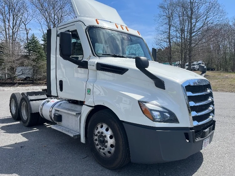2021 Freightliner Cascadia in Franklin, MA