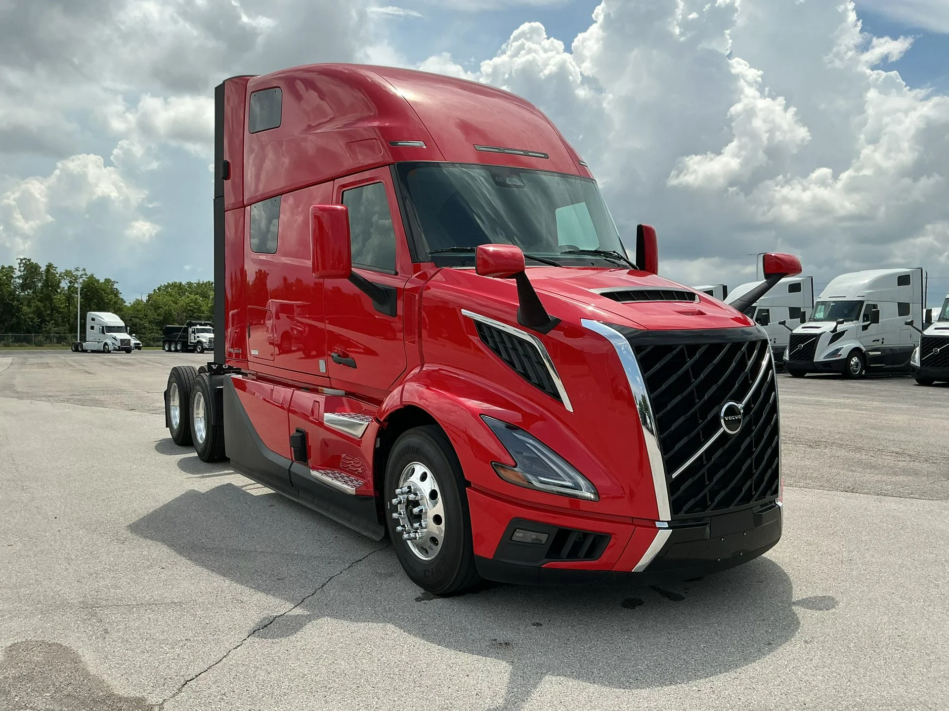 2026 Volvo VNL 860 in Indianapolis, IN — photo 3