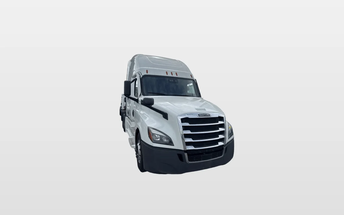 2023 Freightliner - image 1