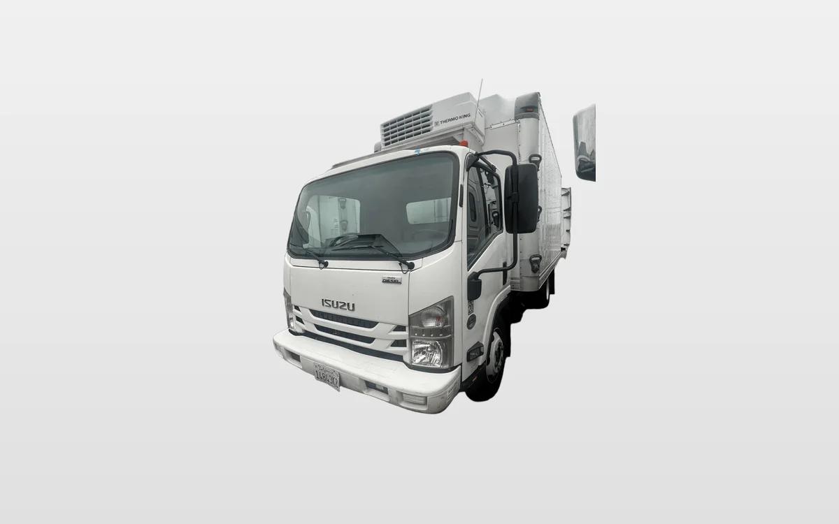 2018 Isuzu NQR - image 1