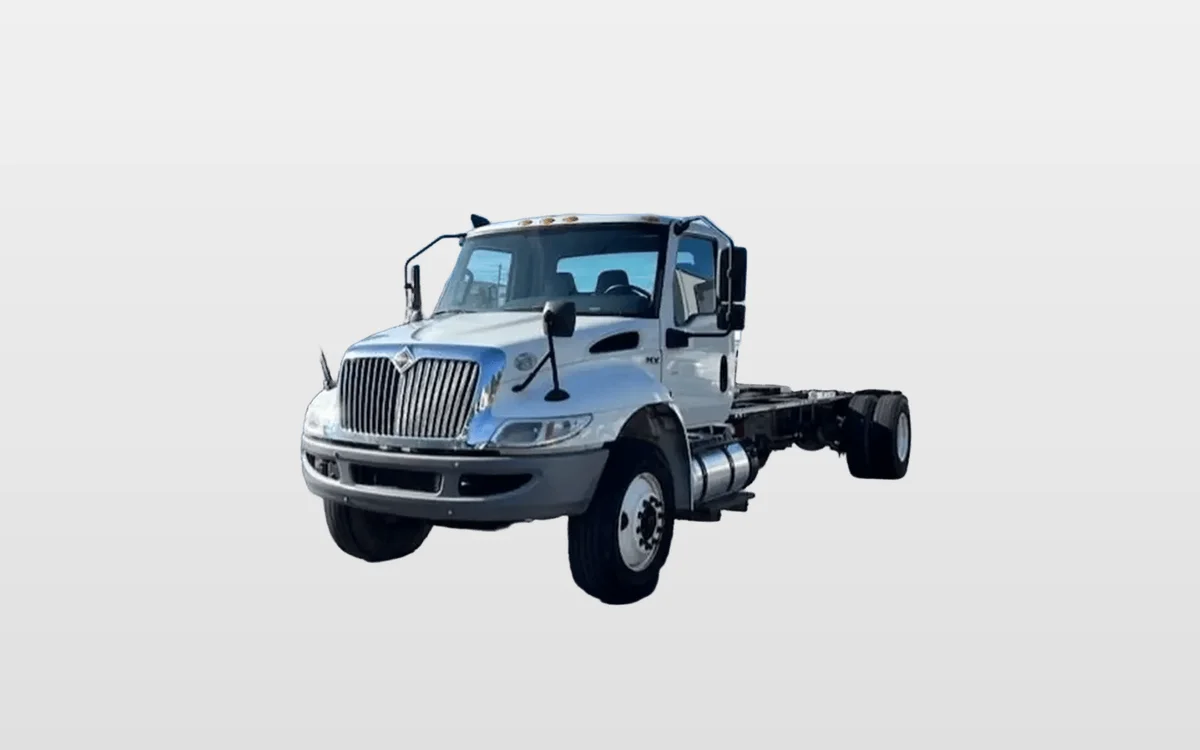 2021 International MV - image 1