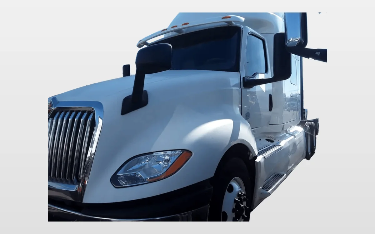 2020 International - image 1