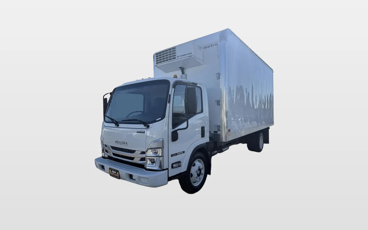2025 Isuzu NRR - image 1