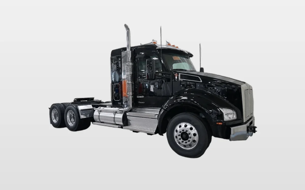 2027 Kenworth T880 - image 1