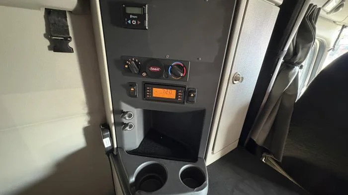 2021 Peterbilt 579 - image 11