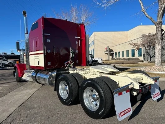 2027 Kenworth W900 in Denver, CO — photo 4