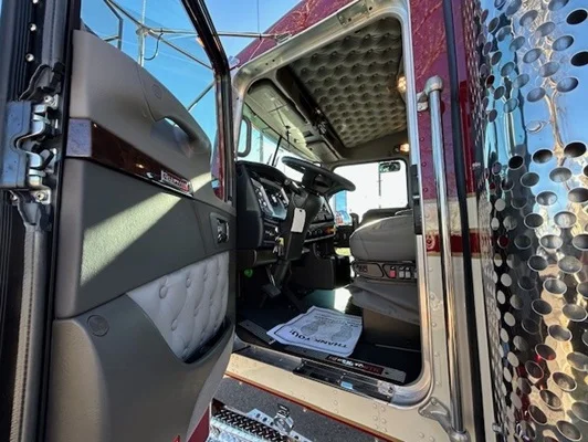 2027 Kenworth W900 in Denver, CO — photo 8