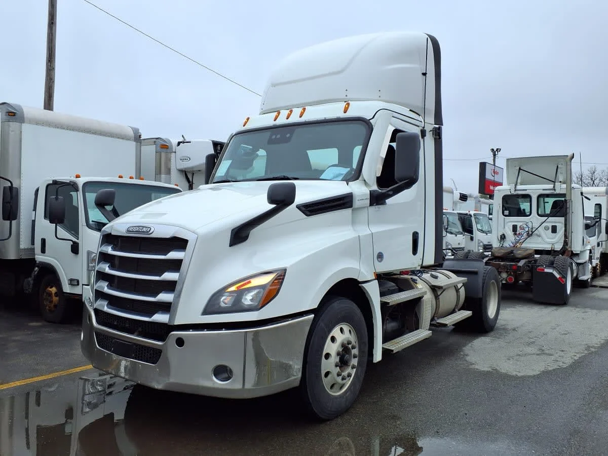 2021 Freightliner Cascadia