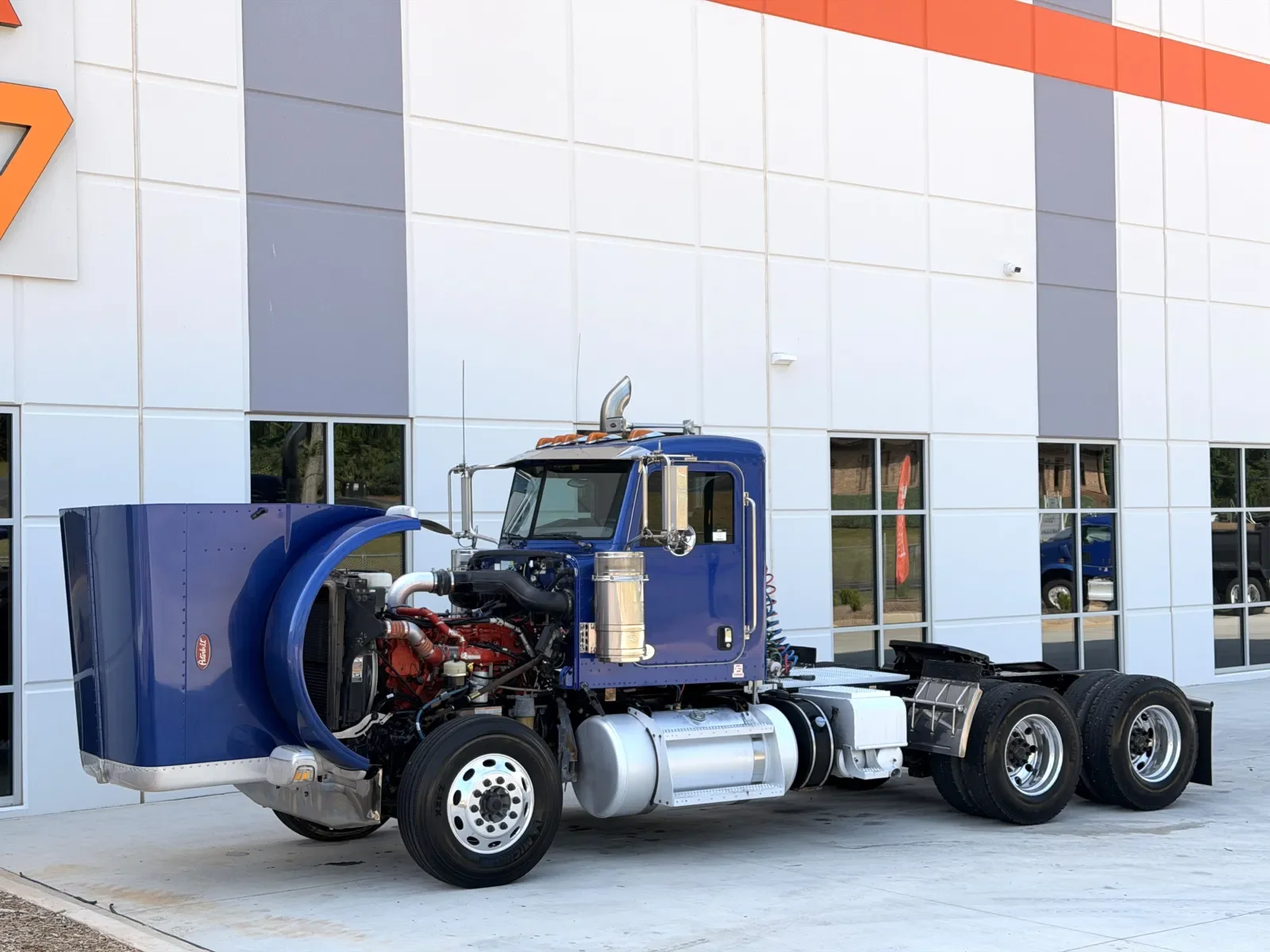 2014 Peterbilt 388 in Greer, SC — photo 10