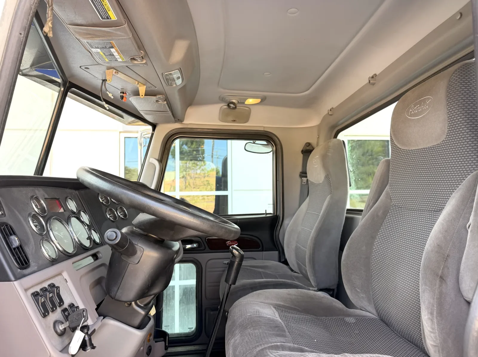 2014 Peterbilt 388 in Greer, SC — photo 14