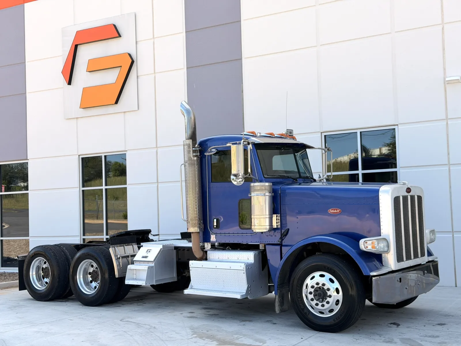 2014 Peterbilt 388 in Greer, SC