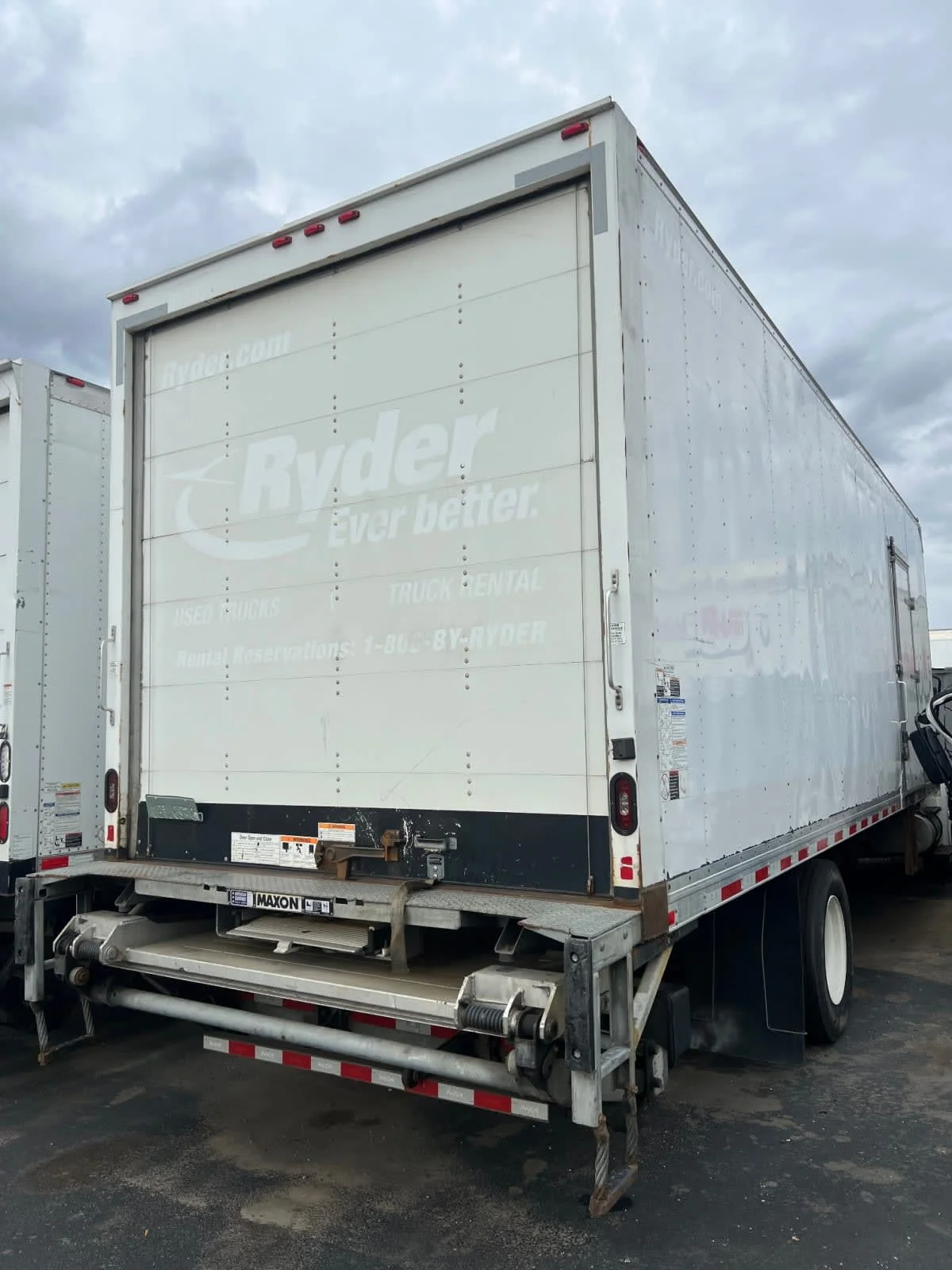 2019 International 4300 - image 5