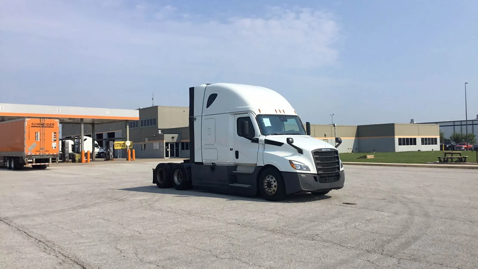 2023 Freightliner Cascadia