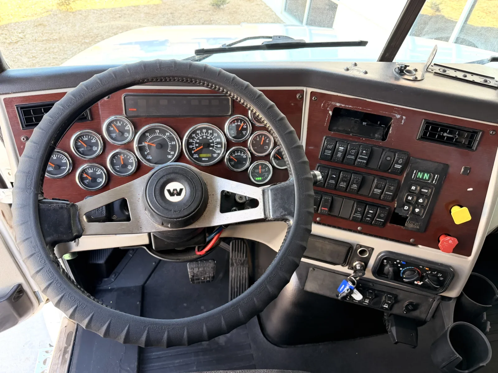 2018 Western Star 4700 - image 17