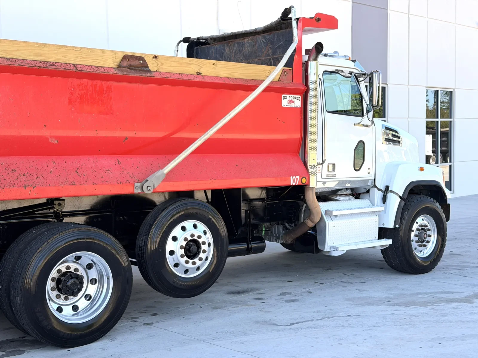 2018 Western Star 4700 - image 8