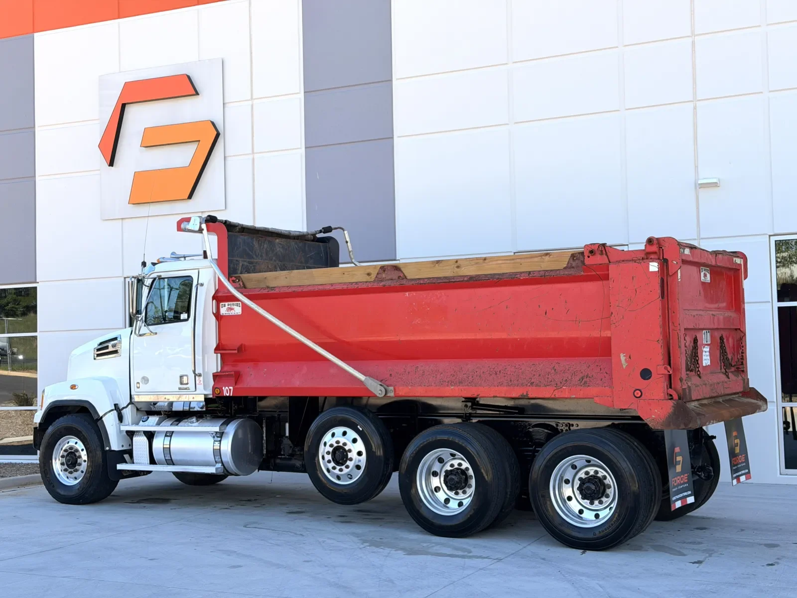 2018 Western Star 4700 - image 7