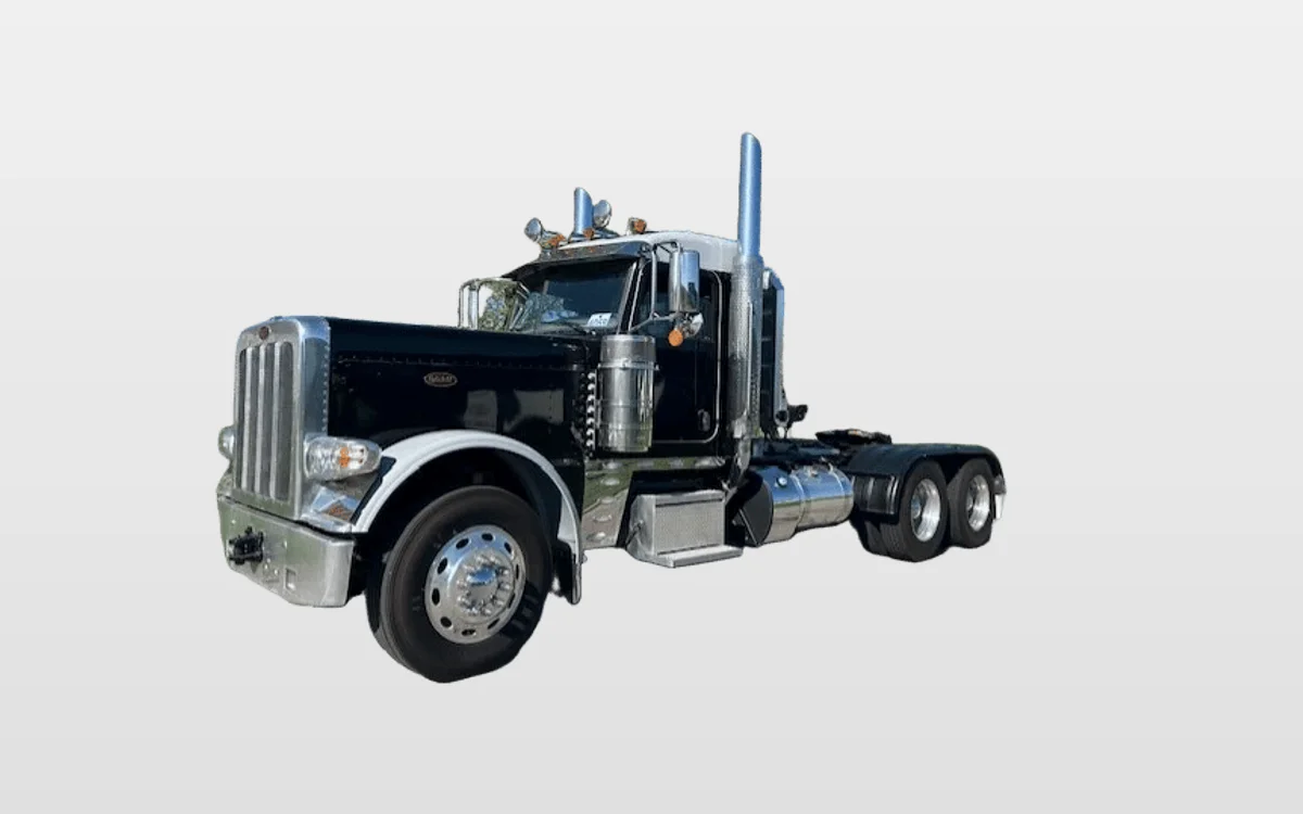 2023 Peterbilt 389 - image 1